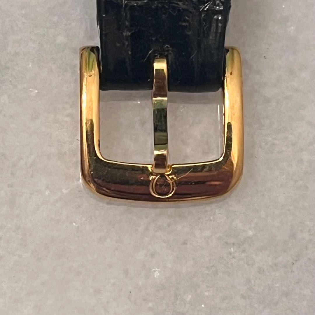 OMEGA Constellation 自動巻き 時計。