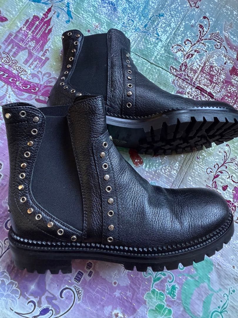 ジミーチュウ　ショートブーツ　サイドゴアブーツ