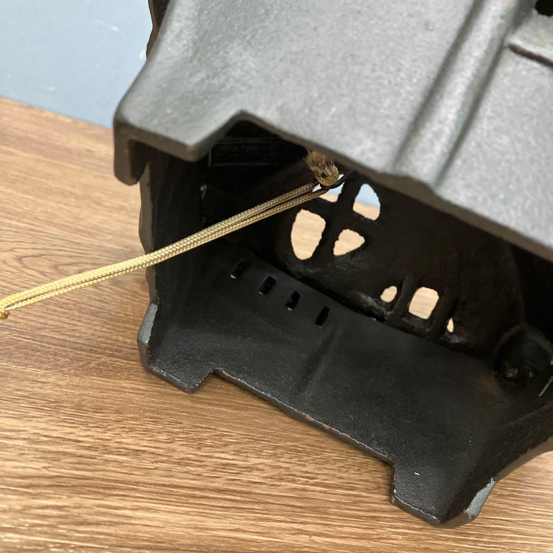 A-5 昭和レトロ 南部鉄器 風鈴 茅葺屋根 伝統工芸 南部砂鉄 鉄鈴