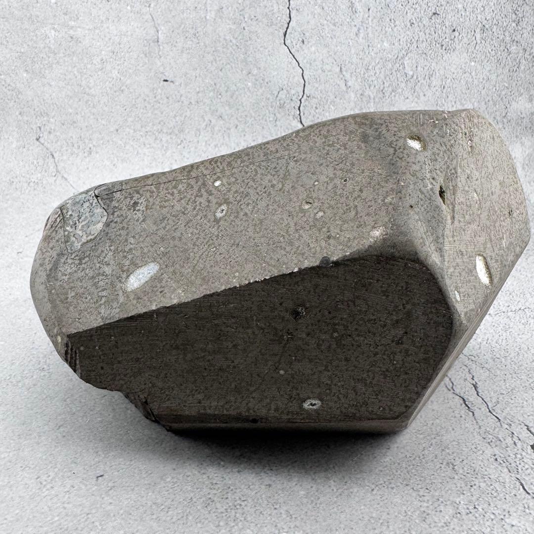 G-132アメジストクラスター ドーム 原石 天然石 パワーストーン　聚寳盆型