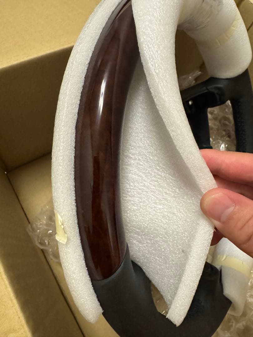 メルセデスベンツ　ステアリングホイール