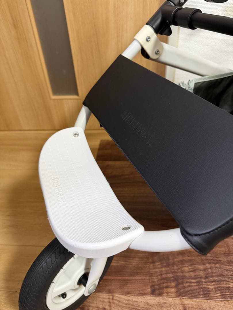 エアバギー フレームブレーキ付き 合皮レザーブラック