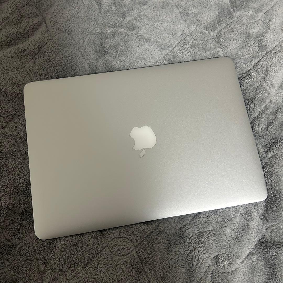 Apple MacBook Air シルバー