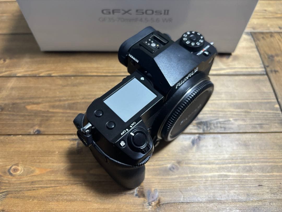 FUJIFILM GFX50SⅡ ボディー 富士フイルム