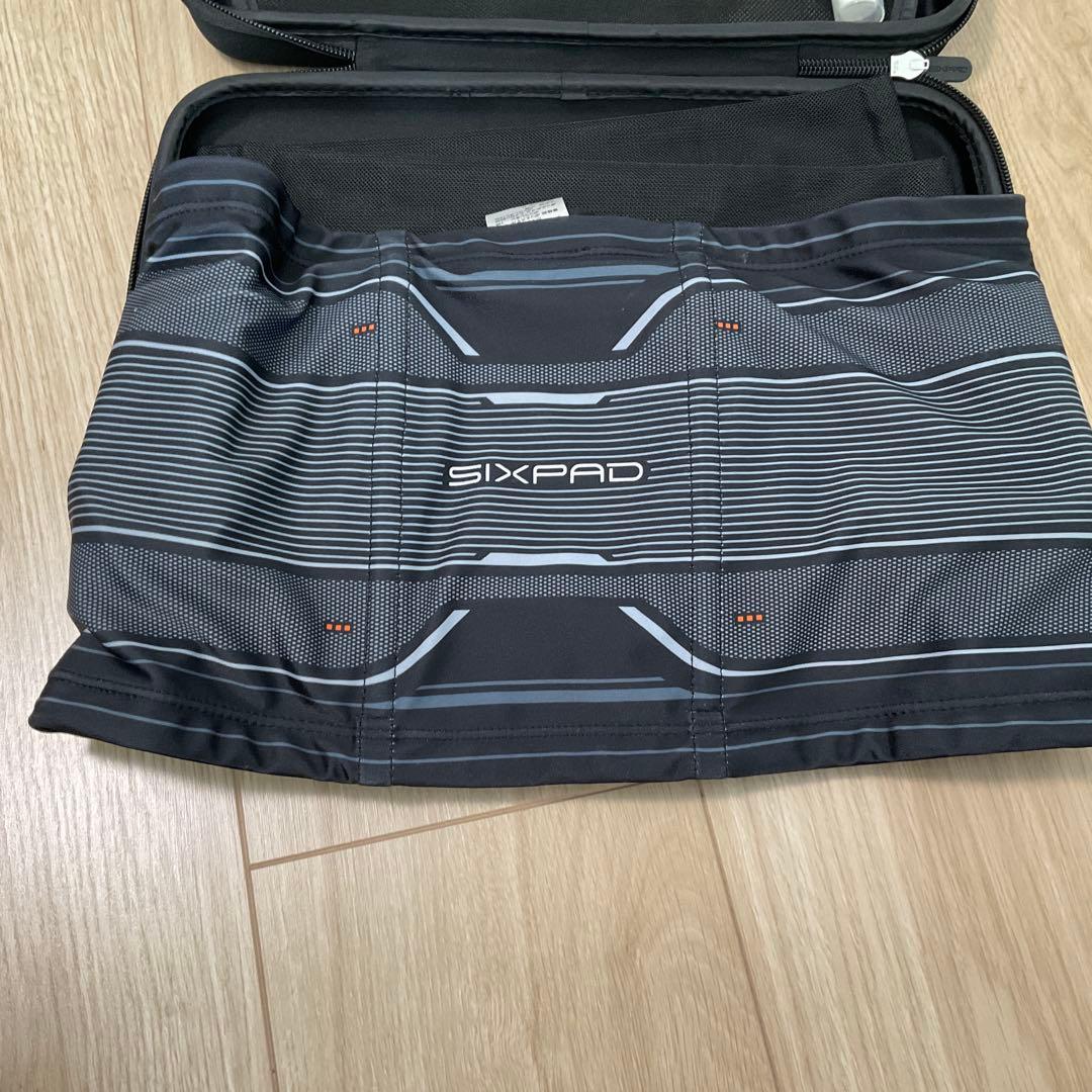 SIXPAD EMS腹筋ベルト Mサイズ