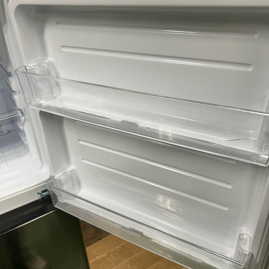 716 SHARP　冷蔵庫　200L強　美品　右開き　大人気　保証込　シルバー