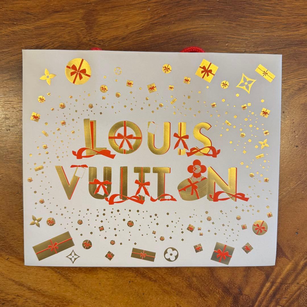 ルイヴィトン iPhone15pro 用ケース モノグラム