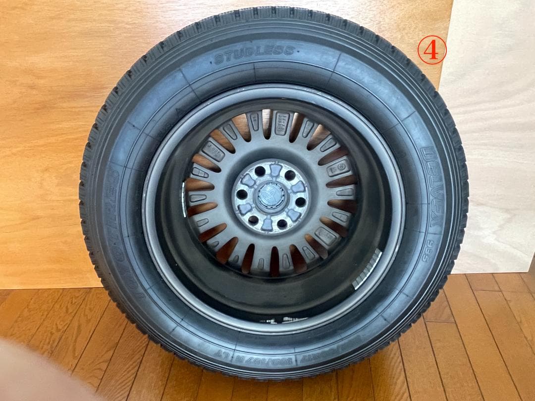 galetteさん専用 グランエース ホイール＆スタッドレスタイヤ4本セット中古