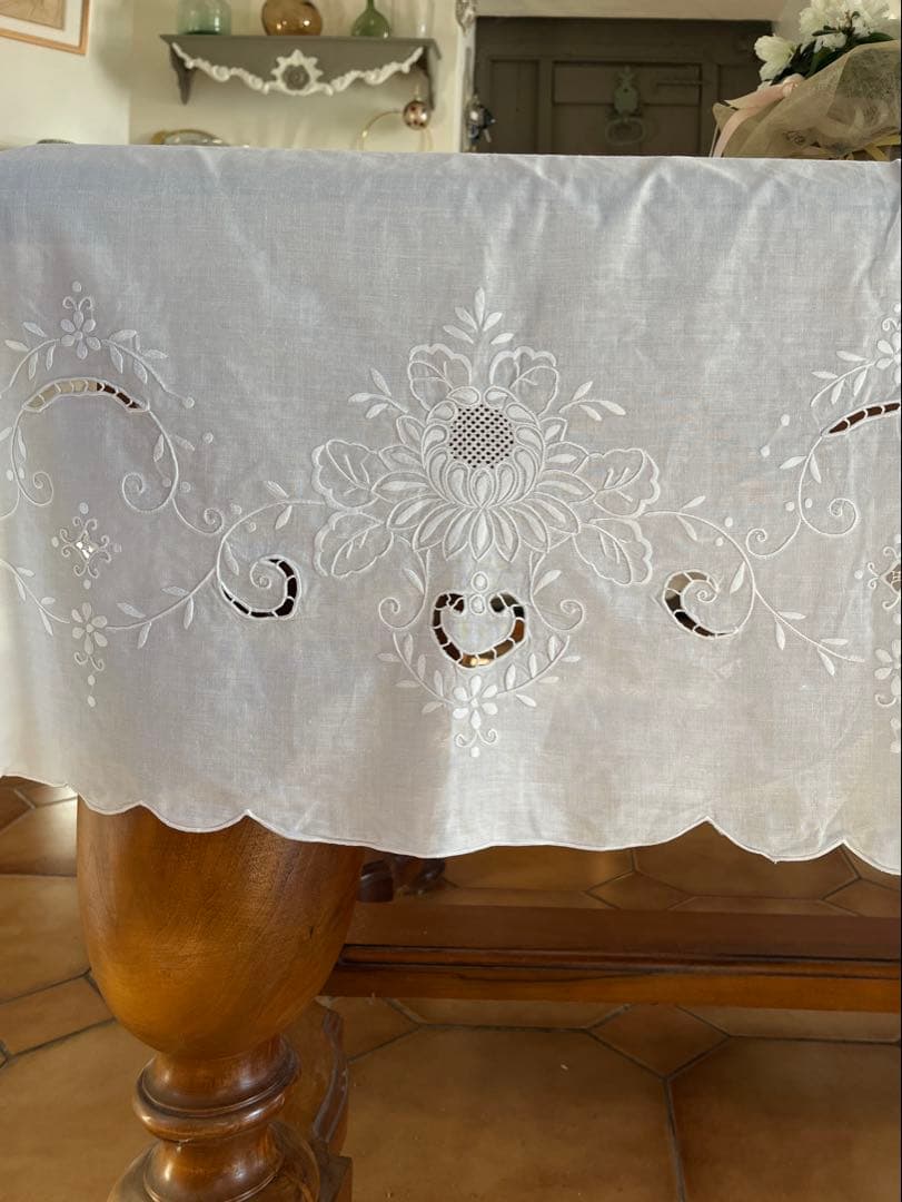 ◆フランス刺繍｜大判マルチクロスBベッドカバースプレッド白テーブルクロス草花