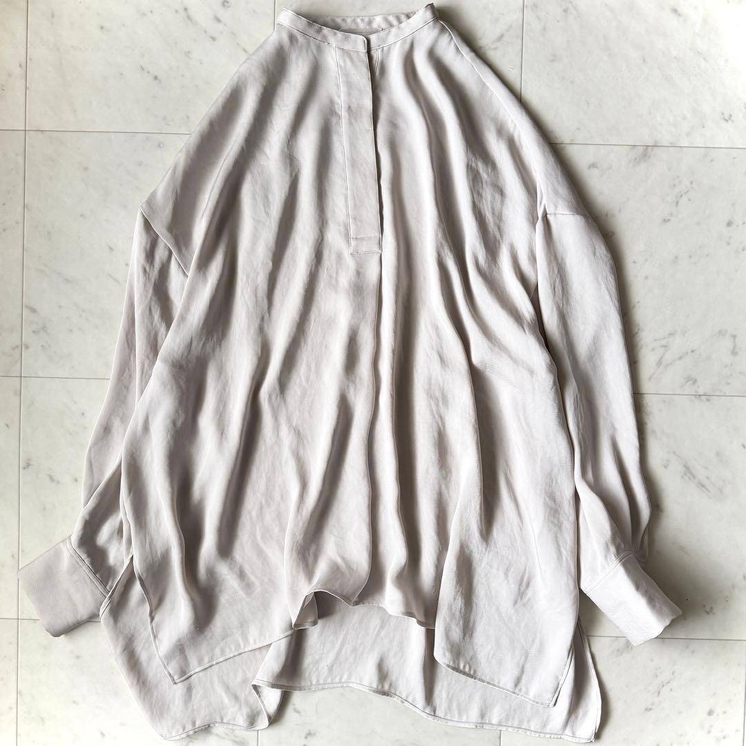 美品 カオス Chaos とろみ バンドカラー ウェイクサテンオーバーブラウス