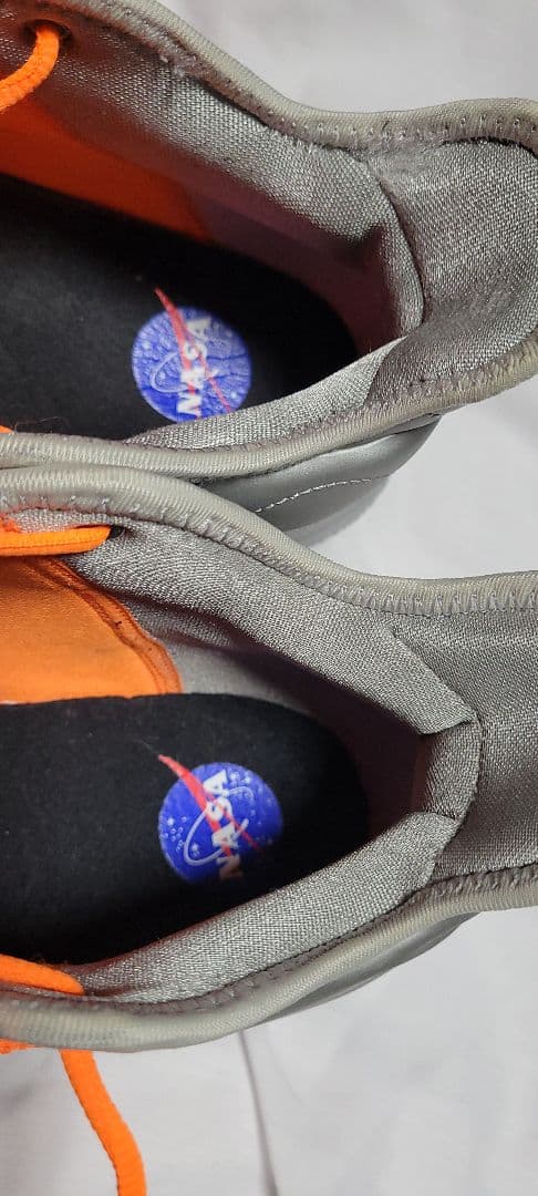 NIKE PG3 NASA バスケットボール ジョーダンじゃない価格にて