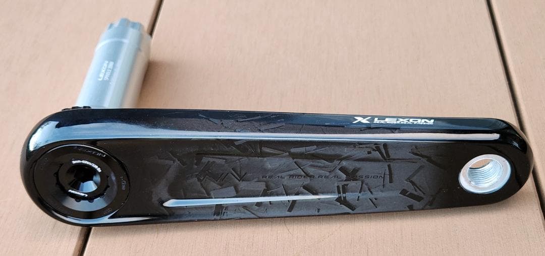【新品】LEXON カーボンクランク 167.5mm DUB規格