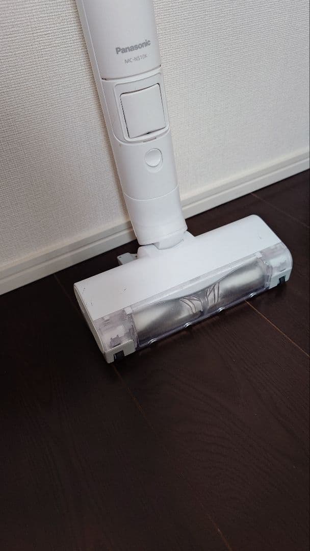 Panasonic コードレスクリーナー 　ドック付き MC-NS100K