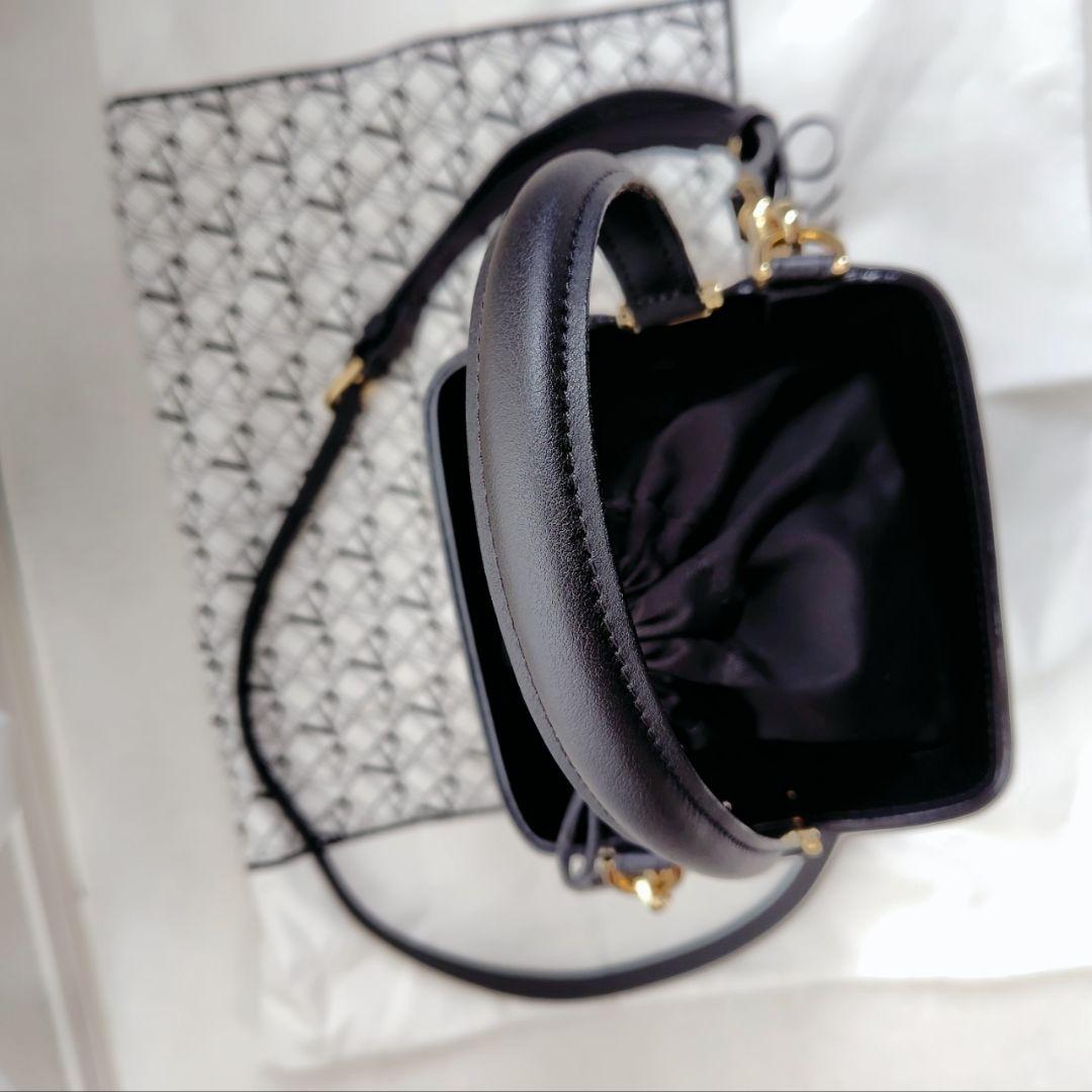 極美品　ヴィオラドーロ　ラタン　カゴバッグ　イタリアンスプリットレザー　ブラック