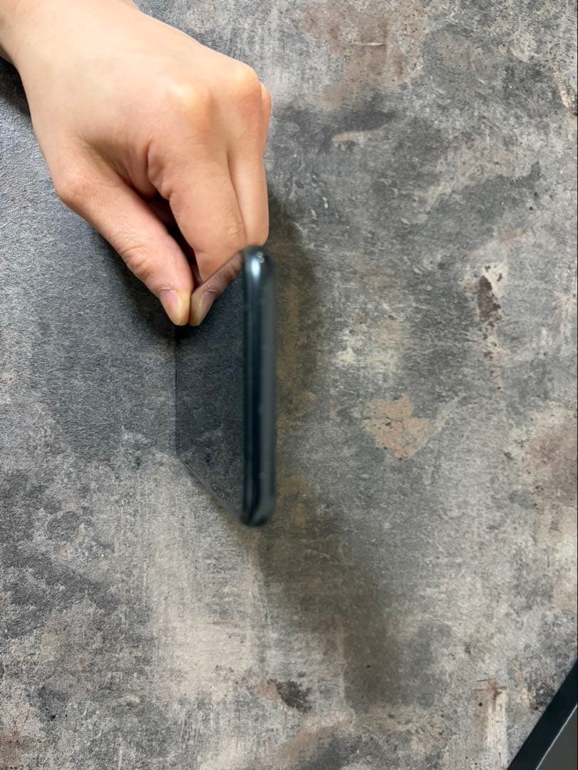 iPhone SE 第3世代 128GB SIMフリー ブラック