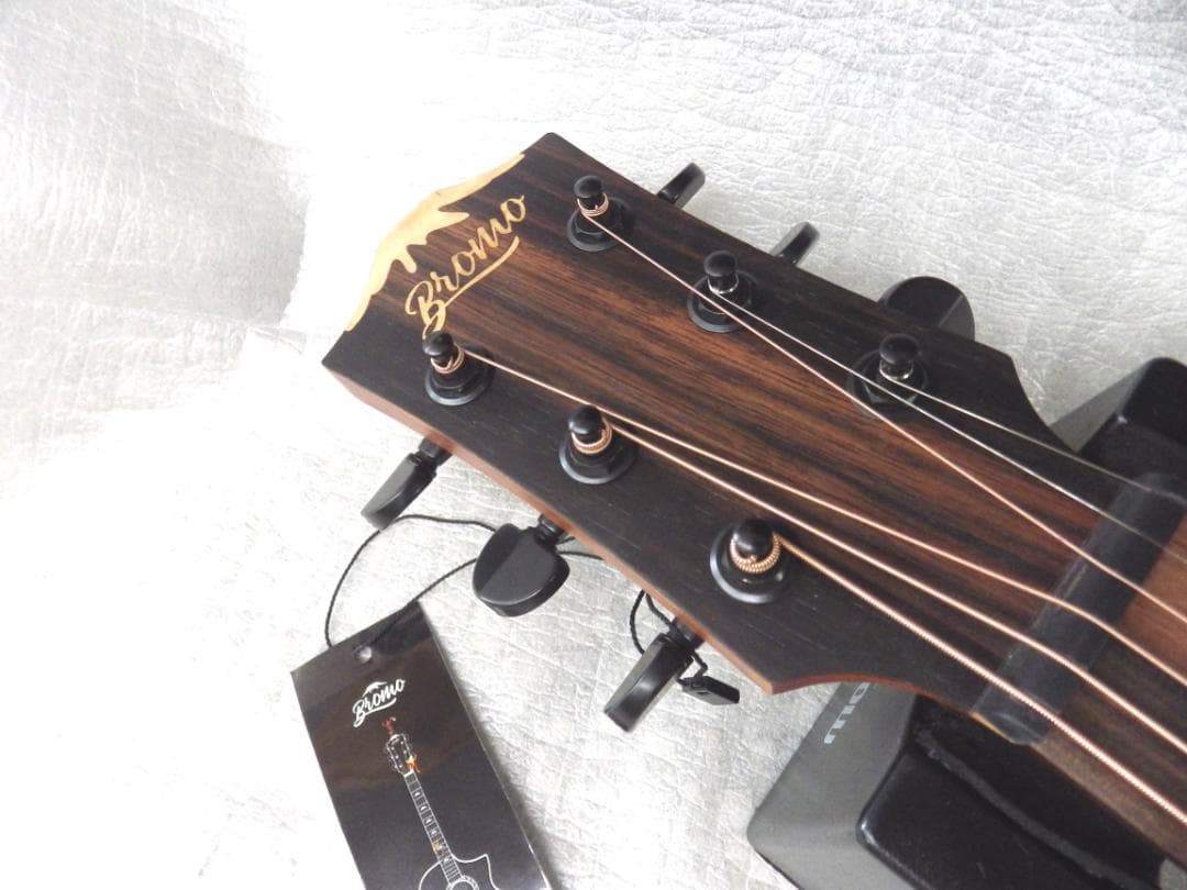 弦高低め　Bromo　ブロモ　エレアコギター　BAT8ME bk