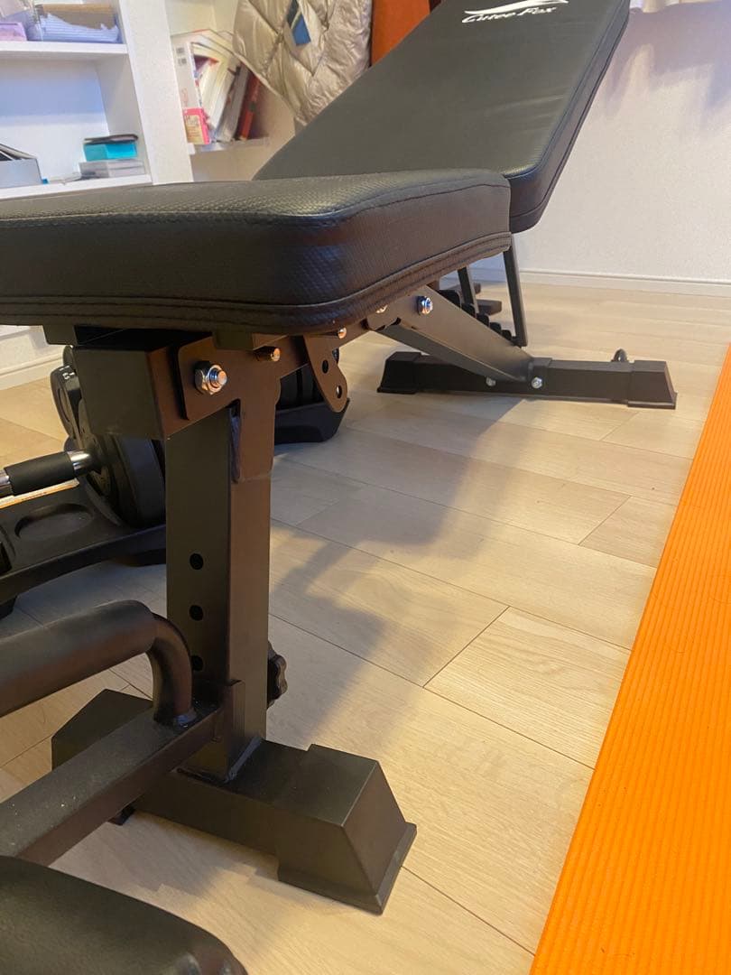 トレーニングベンチ+可変式ダンベル