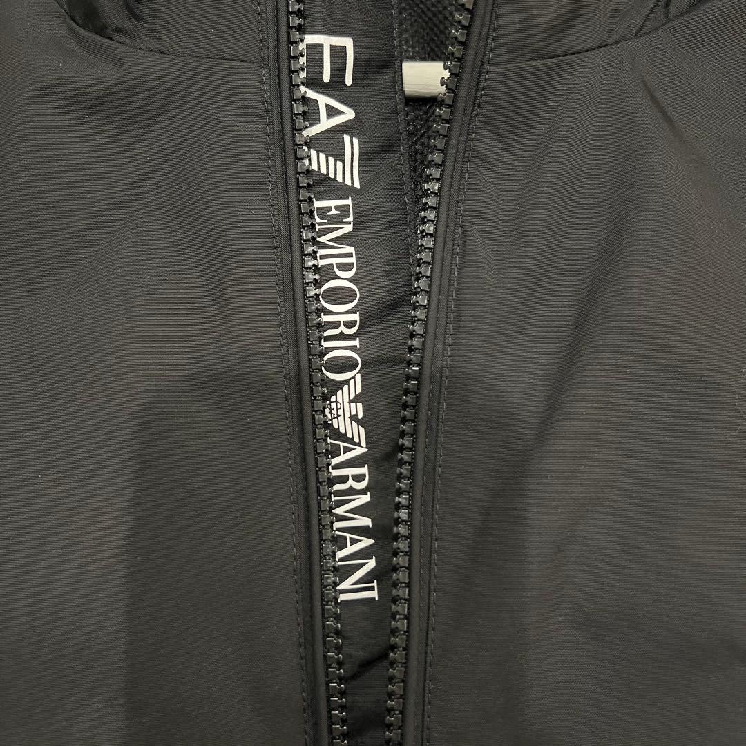 未使用　エンポリオアルマーニ　EA7 ウインドブレーカー　マウンテンパーカー