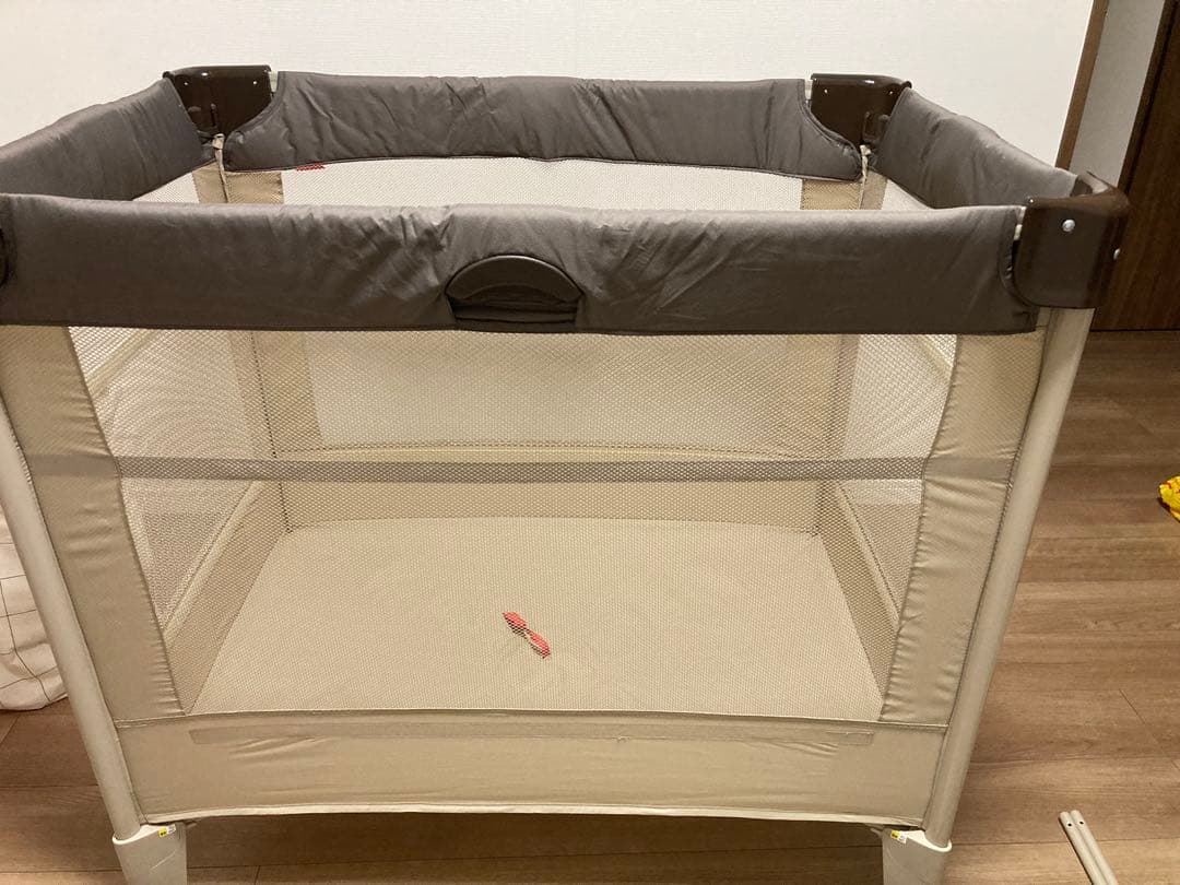 アップリカ　Aprica 折りたたみ式ベビーベッドココネルエアー　ココアブラウン