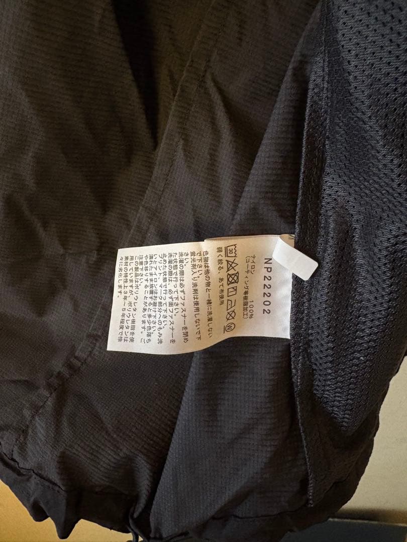 The North Face スワローテイルフーディー　NP22202