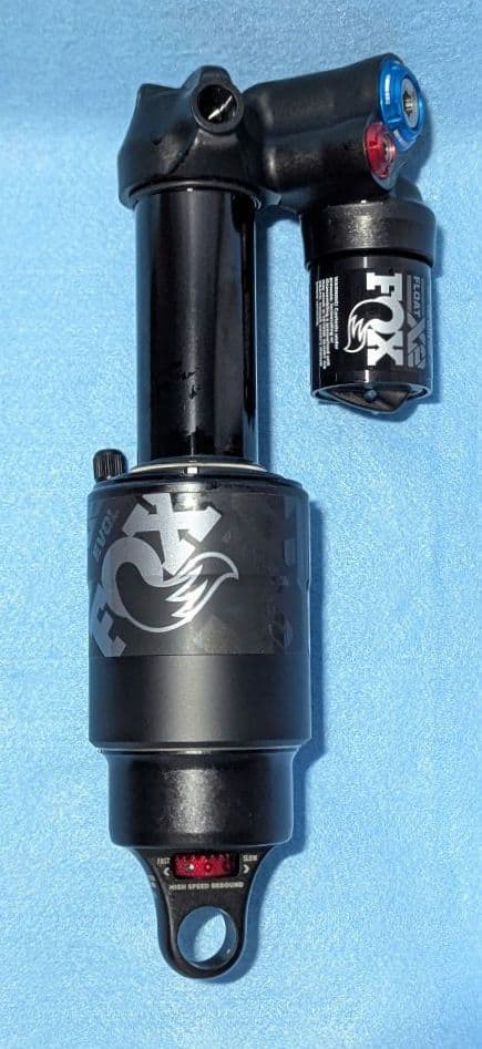 FOX FLOAT X2 2pos-adjust 205×65 リアサス