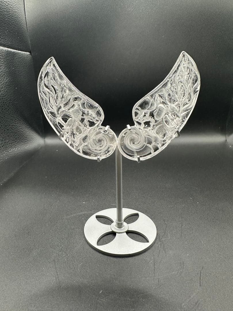 水晶　翼の置きもの（九尾）