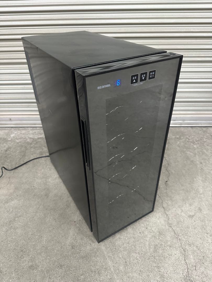 【アイリスオーヤマ】ワインセラー 12本33L ペルチェ式 PWC-331P-B