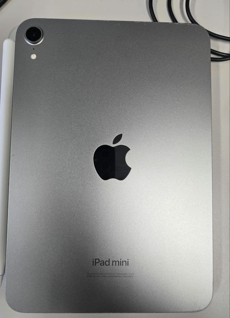 ipad mini 第七世代（A17PRO）128GB WIFIモデル　付属品有