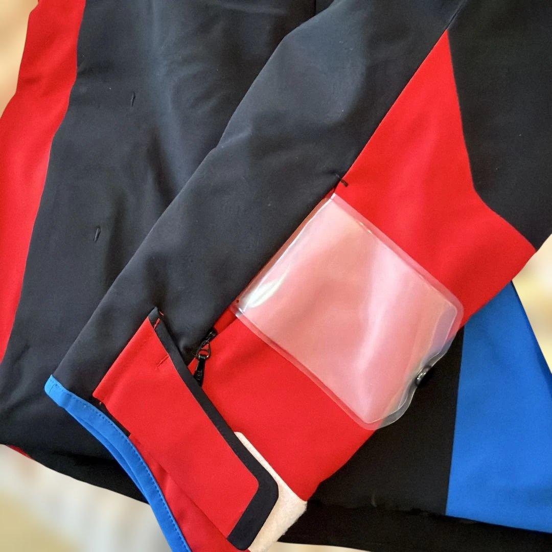 オンヨネゾーンアフタージャケット新品未使用品サイズＭ