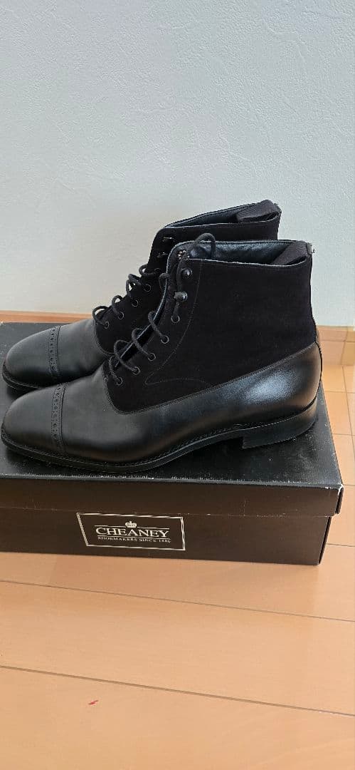 CHEANEY レザーxスエード　コンビ　ブーツ 黒　サイズ7　25.5相当