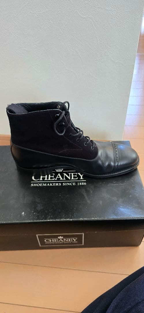 CHEANEY レザーxスエード　コンビ　ブーツ 黒　サイズ7　25.5相当
