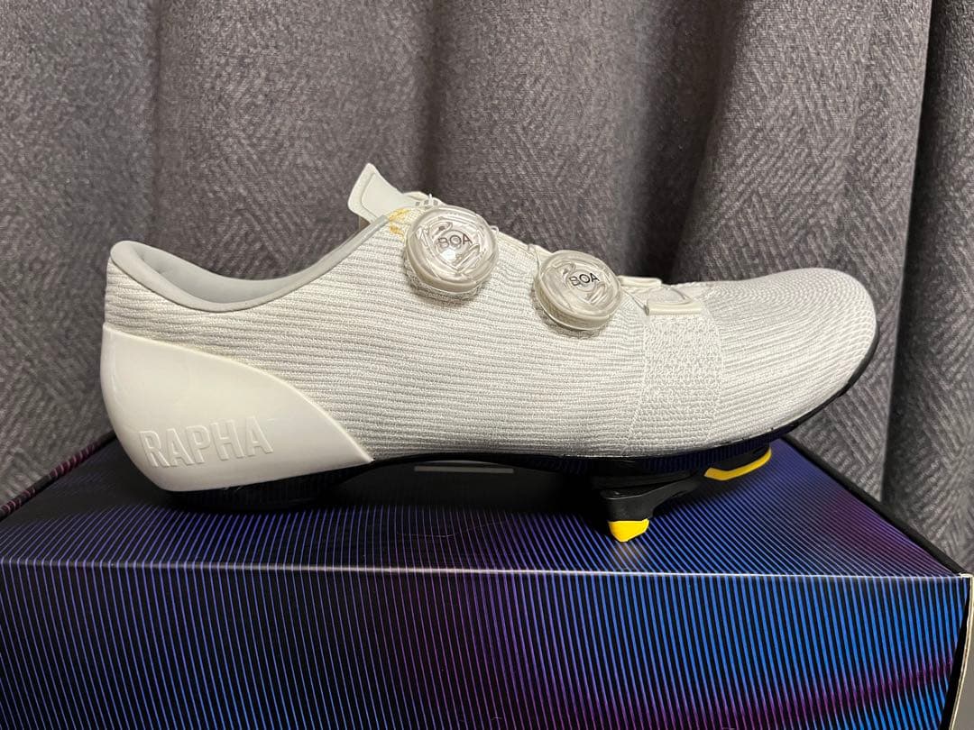 I*a様 RAPHA プロチーム シューズ 公道使用無し ホワイト サイズ41