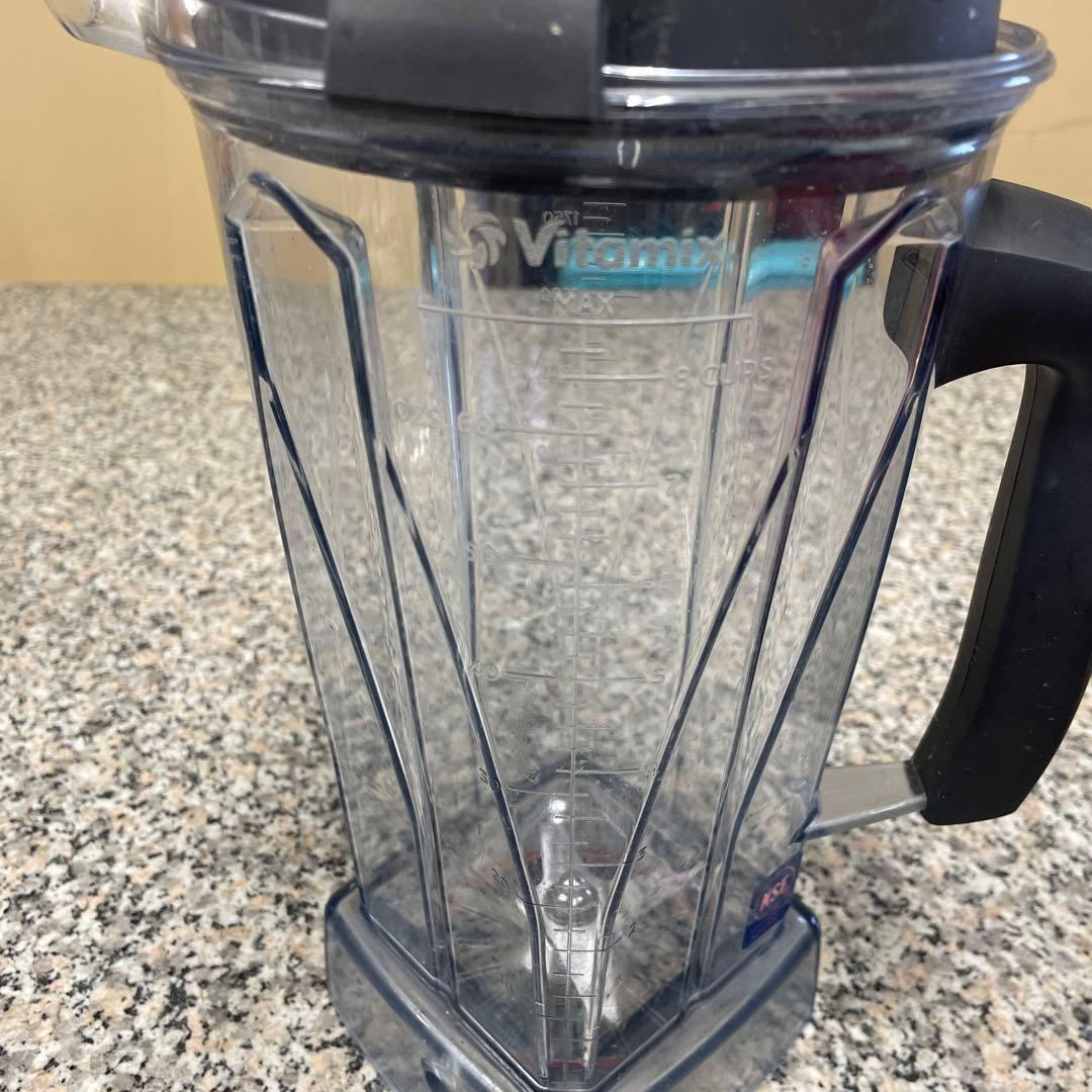 ★Vitamix バイタミックス ミキサー VM0111 家庭用 家電 格安