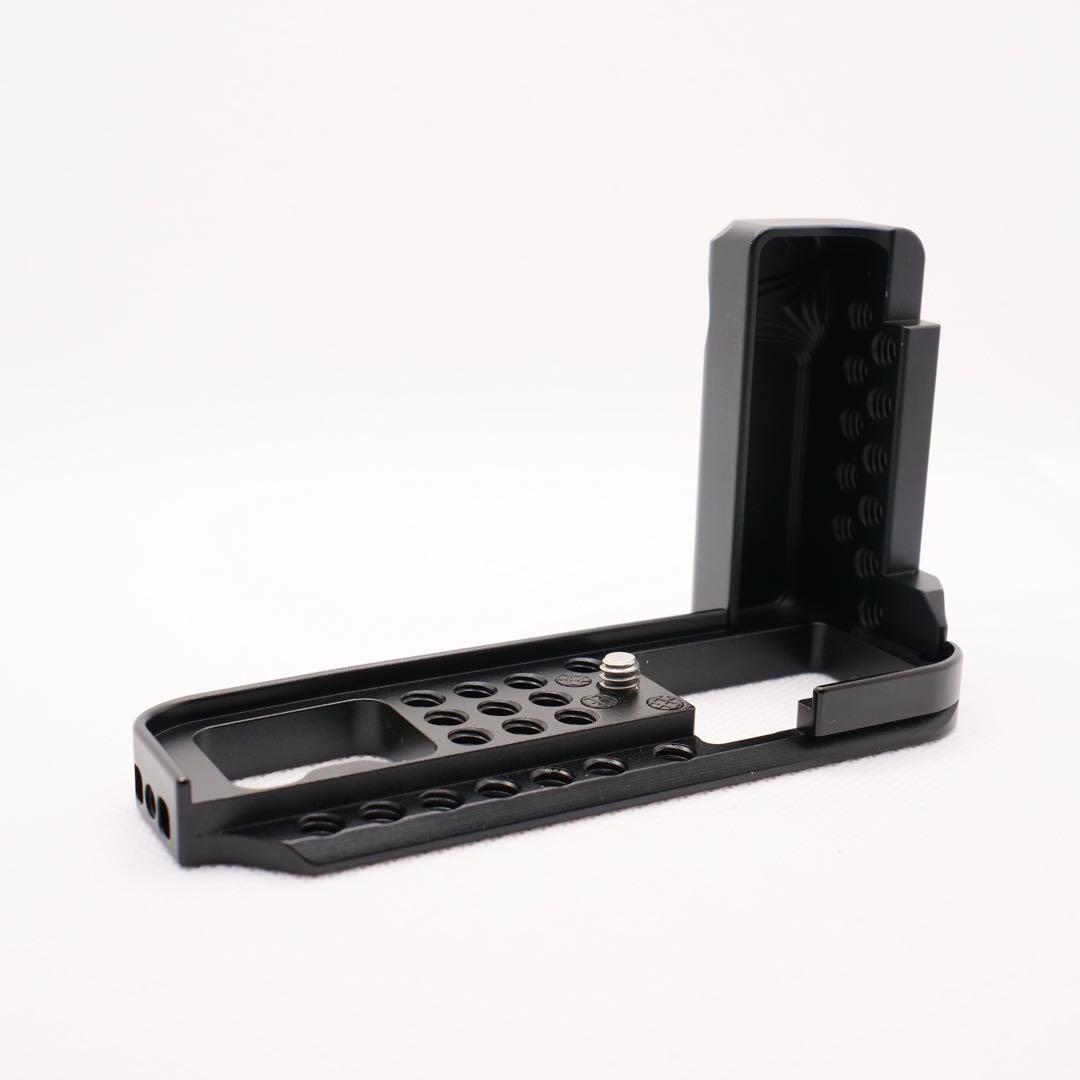 フジフイルム X-T100 ボディ シャンパンゴールド　FUJIFILM