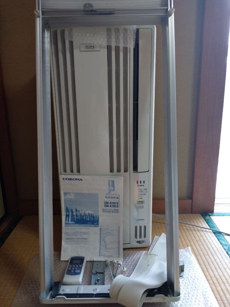 CORONA窓用エアコンCW-1613