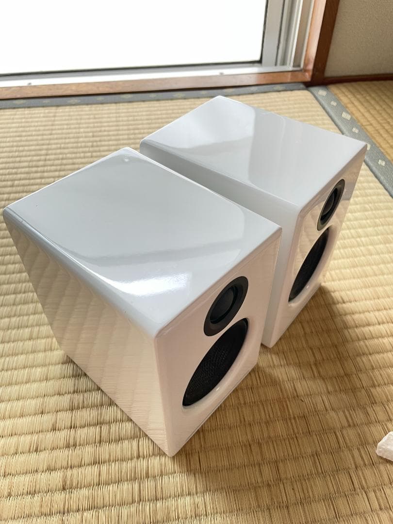 Audioengine A2+ ホワイト デスクトップ スピーカー