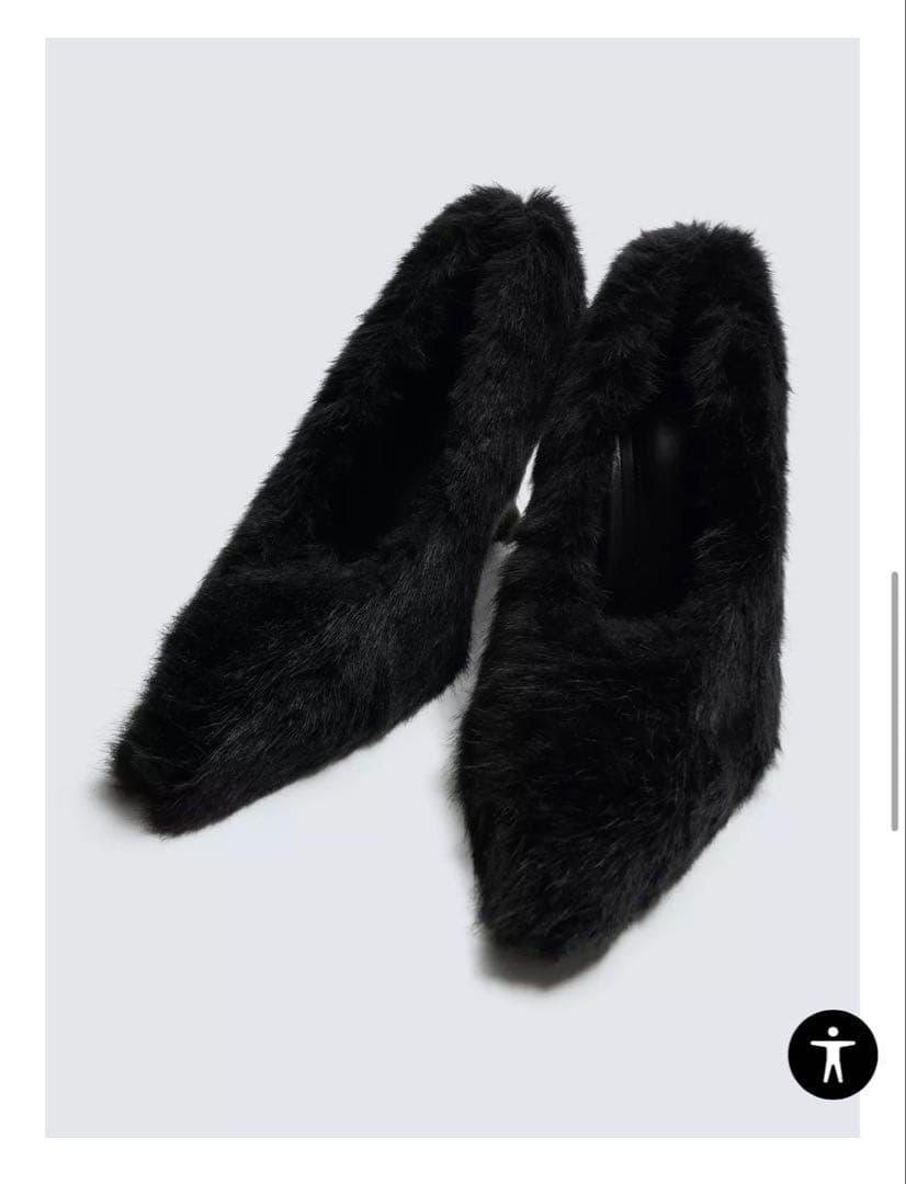 フェイクファーシューズ ZARA X DISNEY