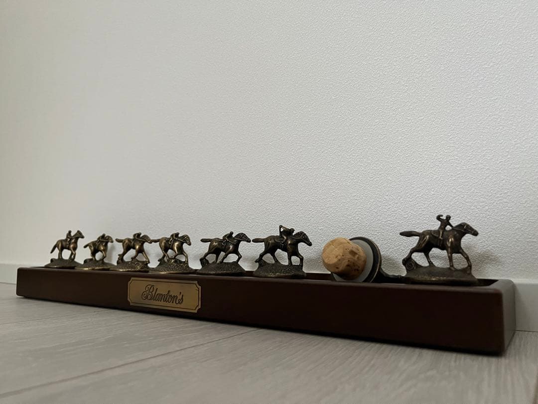 ブラントンボトルキャップ台座