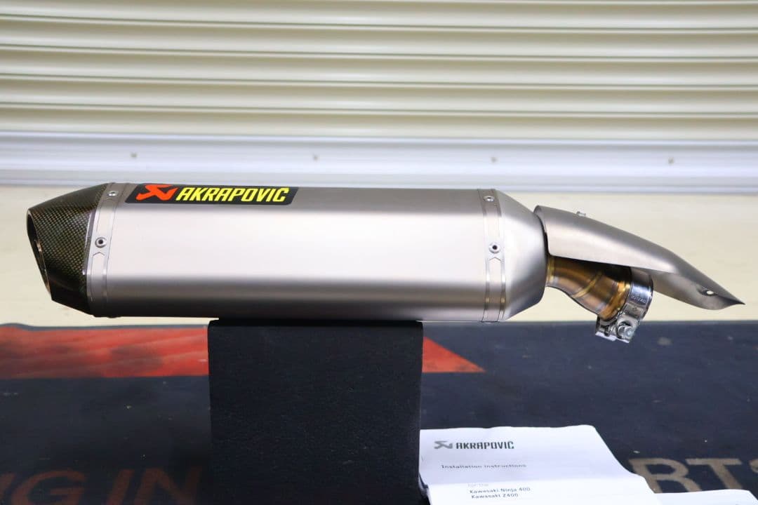 NINJA250 400 Z250 アクラポビッチスリップオンマフラー18〜