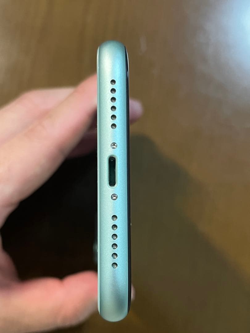 iPhone 11 64GB グリーン