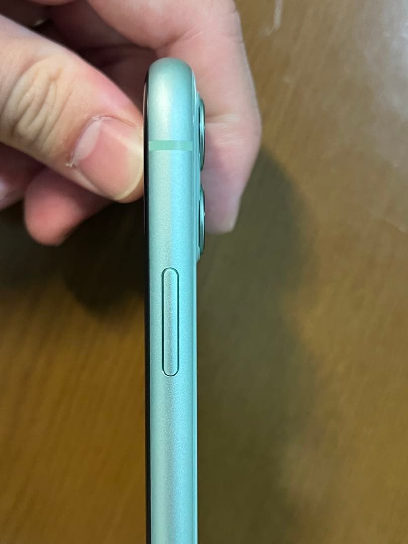 iPhone 11 64GB グリーン