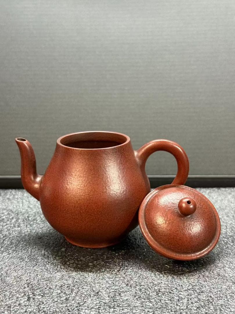 【孟臣 底款 刻漢詩 自有一山川】紫砂壷 朱泥 段泥 煎茶道具 急須 単孔口