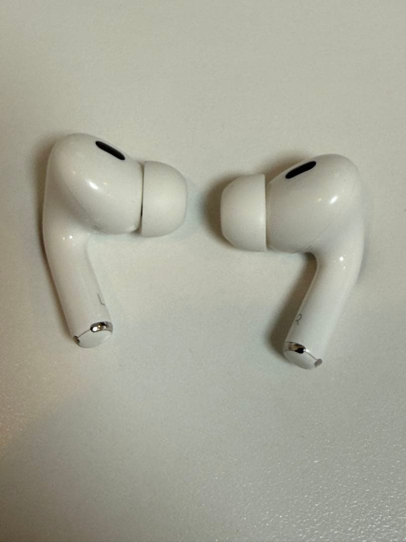 極美品　【純正】AirPods Pro 2 Type-C 付属品完備　ケース付き