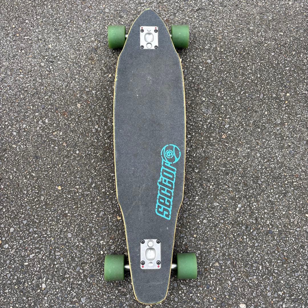 波のグラフィック スケートボード　セクター9