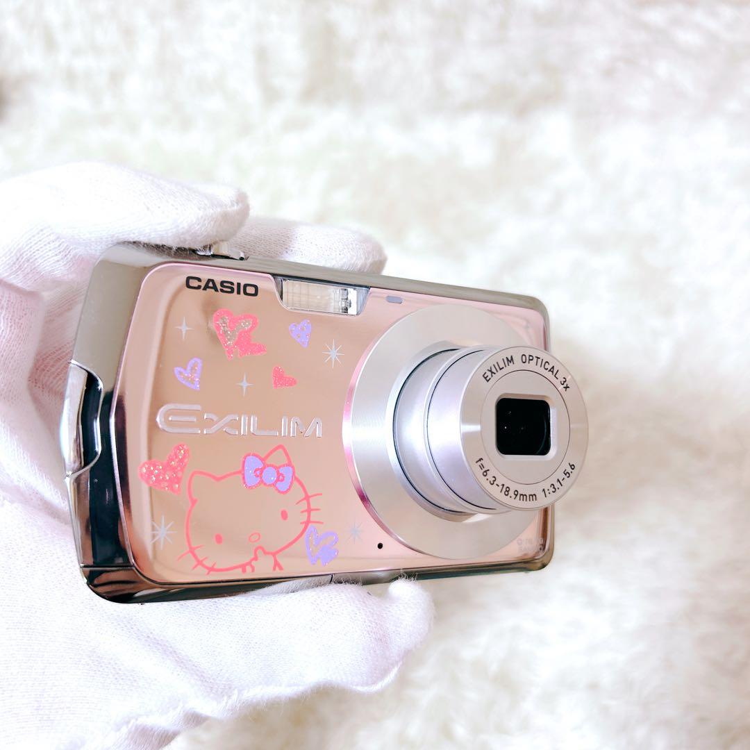 超希少　未使用級 CASIO EXILIM EX-Z1 ハローキティ コラボ