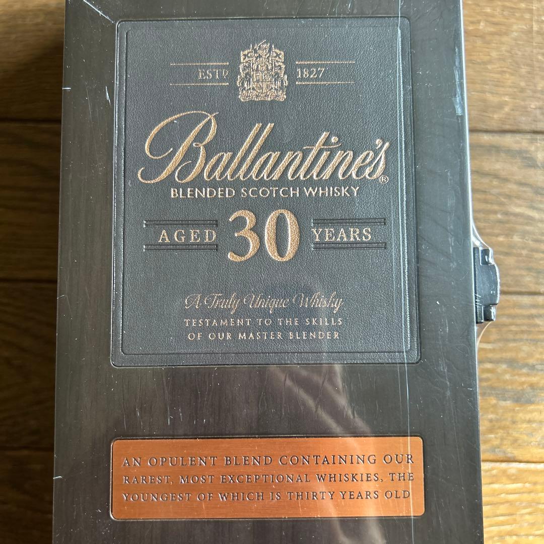 ウイスキー Ballantine's 30 Years Aged