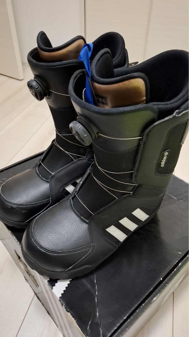 adidas スノーボードブーツ BOAシステム