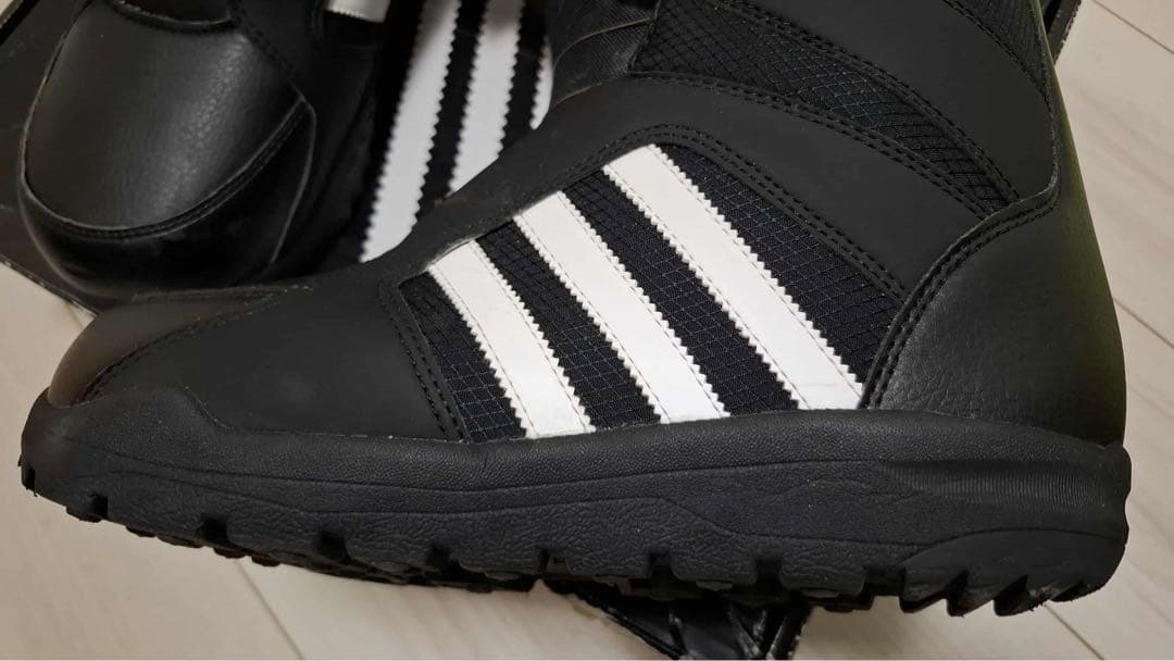 adidas スノーボードブーツ BOAシステム