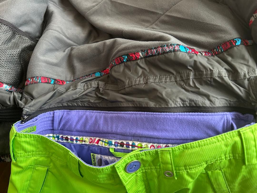 Burton スノーボードウェア スノーウェア　子ども用　150-155cm