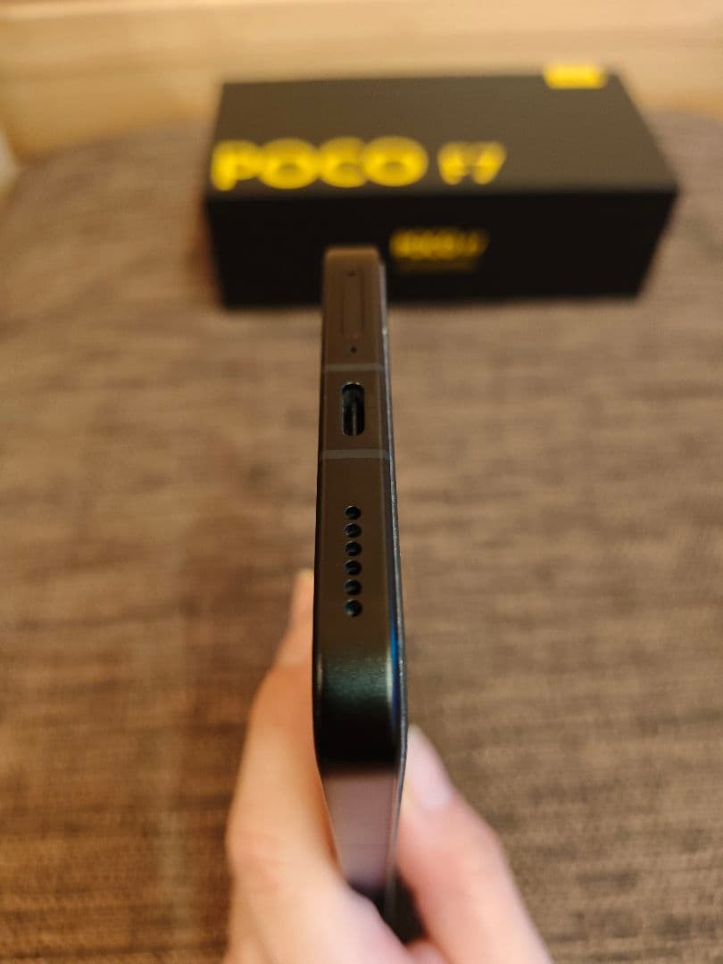 【ぬりこ】Xiaomi POCO F7 256GB ブラック 本体